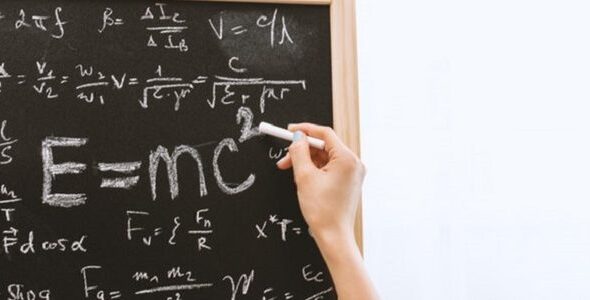 odkryc-fizyke-653x300